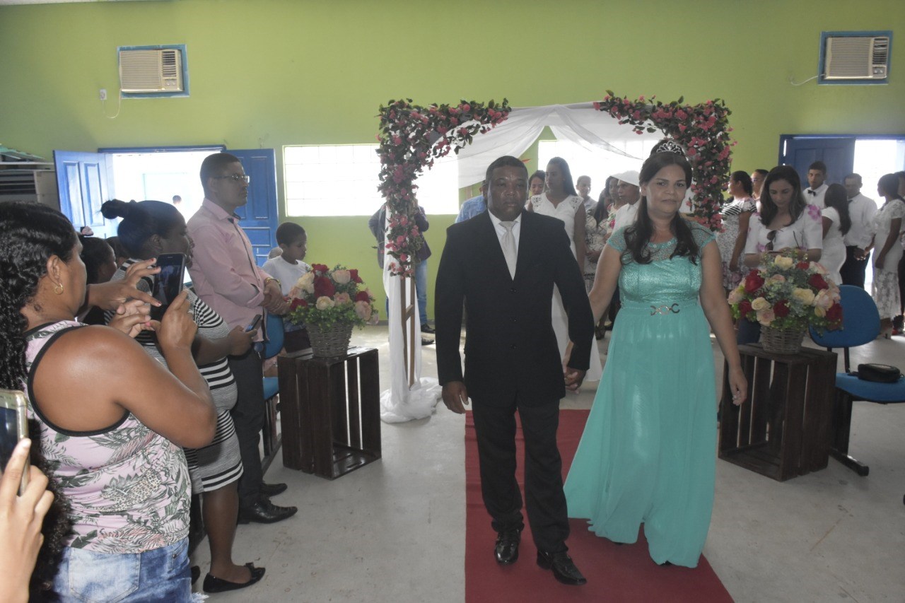 Camacã: II Casamento Comunitário realiza o sonho de dezenas de casais
